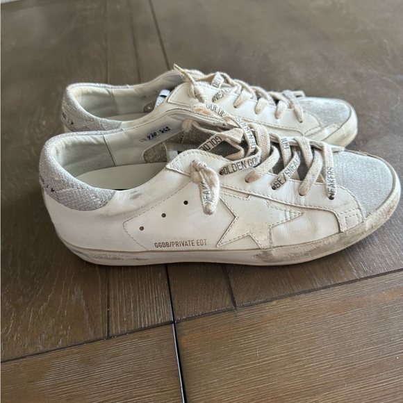 Size 8 golden goose like new sneakers - Picture 4 of 7